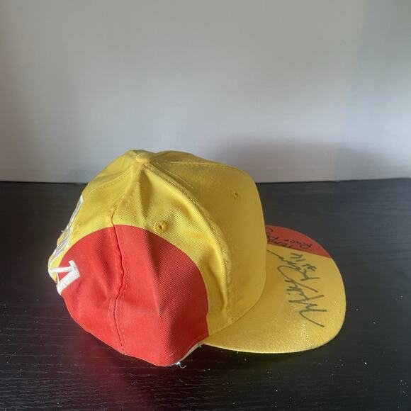 Global caps España Yellow And Red SnapBack Hat Random Signature  - Picture 4 of 6